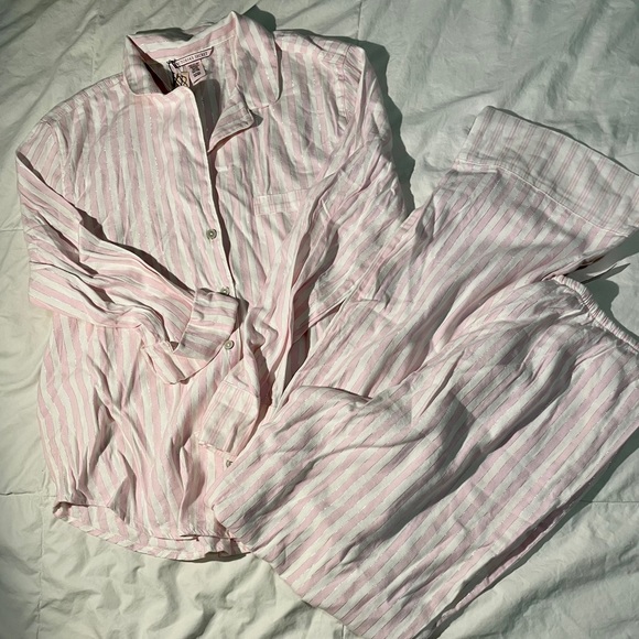 VS Pajama Set💖 - Picture 9 of 9